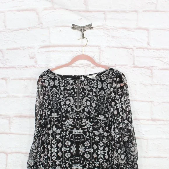 NEW Max Studio Black 100% Polyester Floral Cold Shoulder Sleeves Dress Size M - Picture 2 of 11